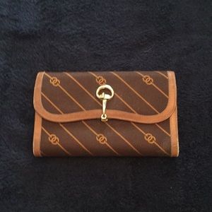 Vintage Gucci wallet